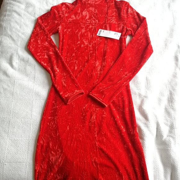 UO Ice Crusher Velvet Mock-Neck Mini Dress - Picture 3 of 4